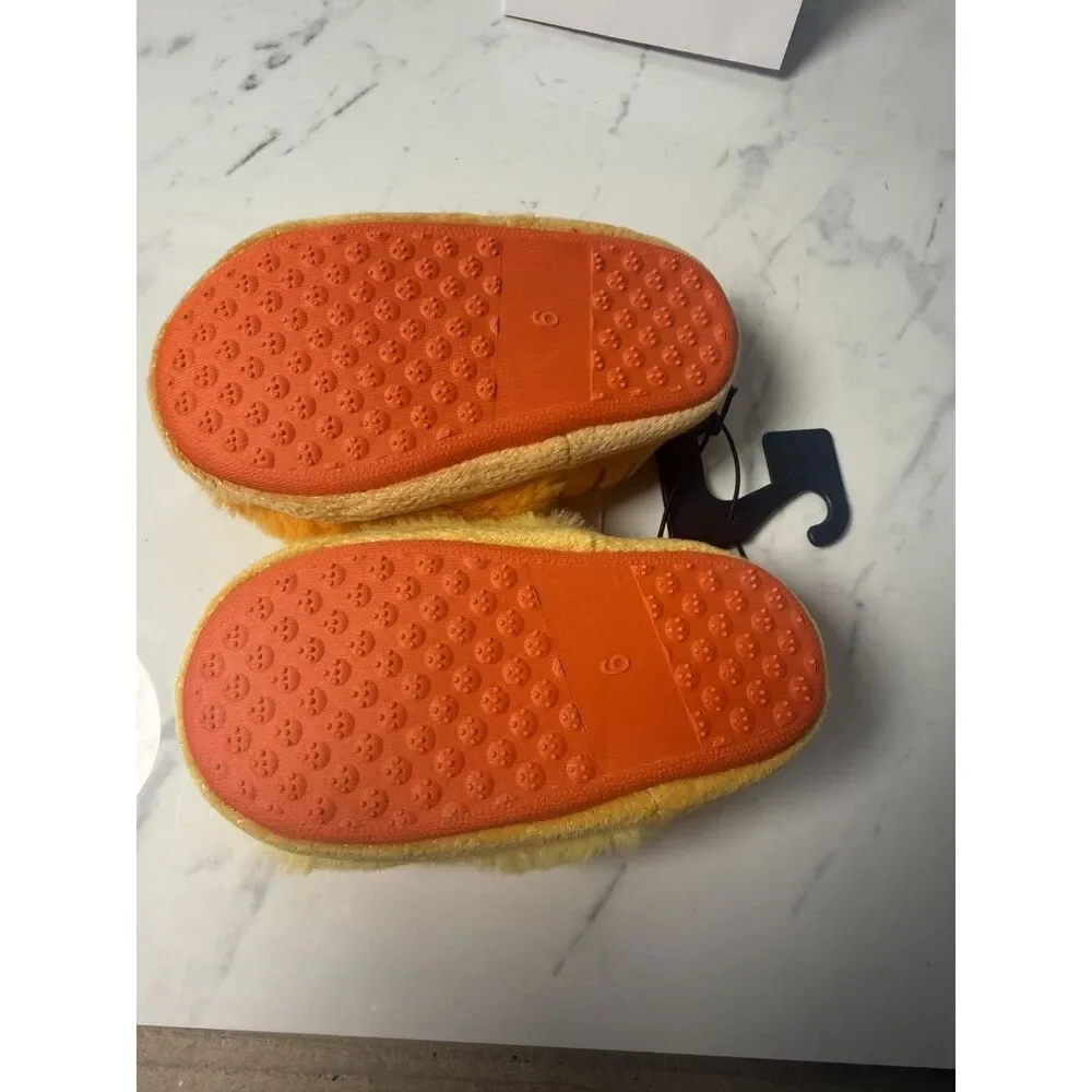 Disney Baby Boys Winnie the Pooh and Tigger Plush Slippers Toddler 6